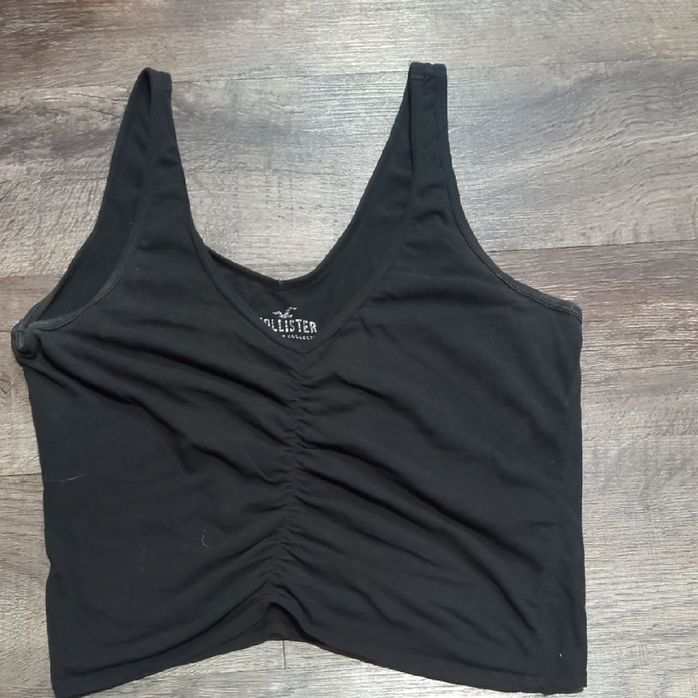 Assorted Tank Tops Collection - Picture 9 of 12
